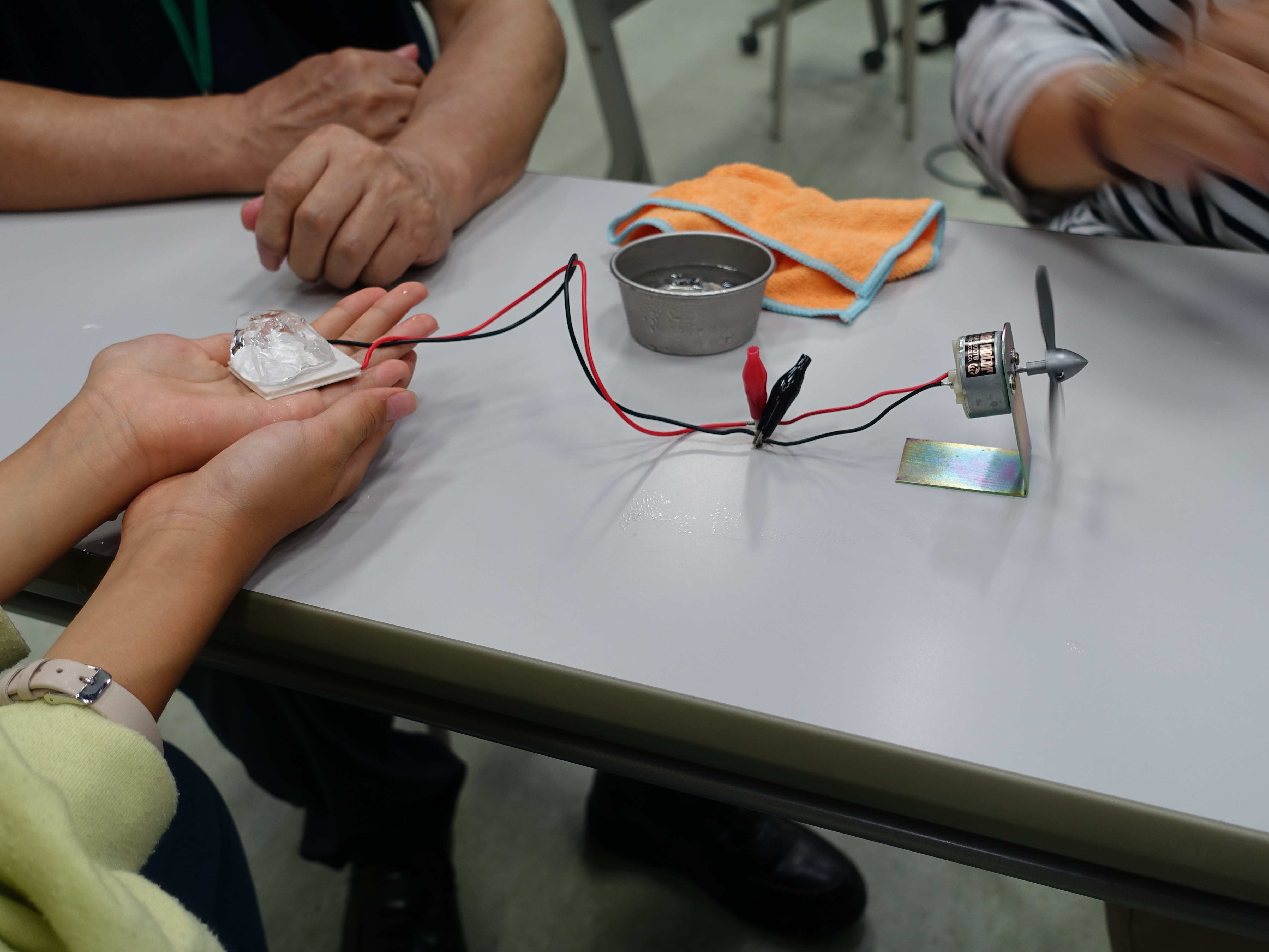 まちづくり協会　てのひら発電